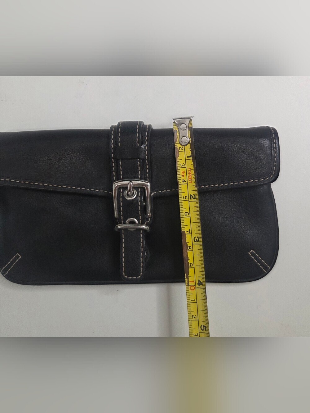Vintage Y2K Coach Soho Wristlet Clutch Bag Buckle Detail - Picture 11 of 11